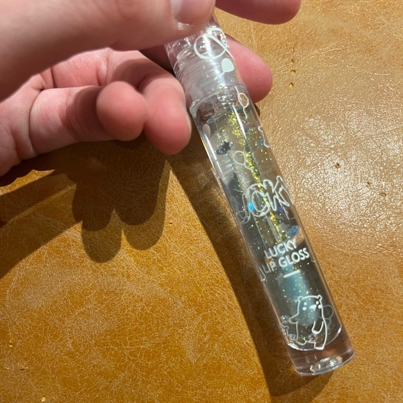 Glam gift set (worth $32+) - Picture 9 of 9